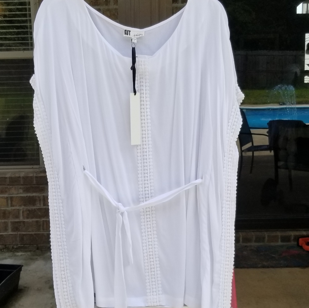 BELTED KUT From The Kloth blouse